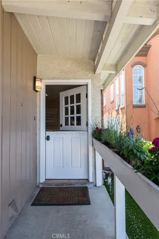 458 28th Street, Hermosa Beach, California 90254