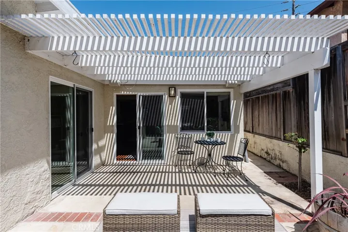 458 28th Street, Hermosa Beach, California 90254