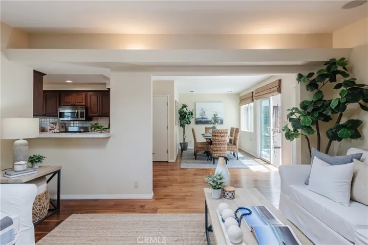 458 28th Street, Hermosa Beach, California 90254