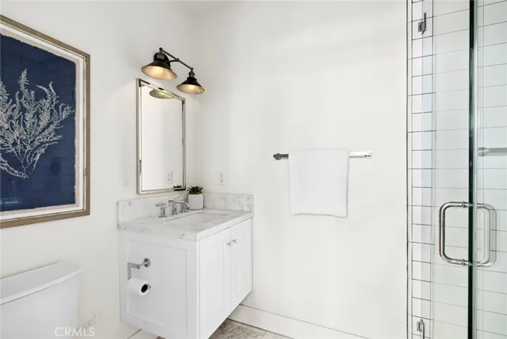 201 16th Place, Costa Mesa, California 92627