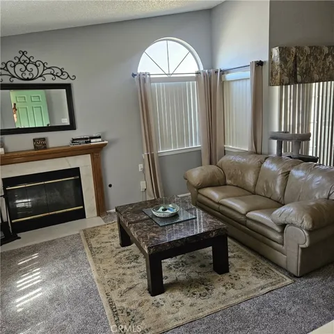 12985 Autumnwood Drive, Victorville, California 92395