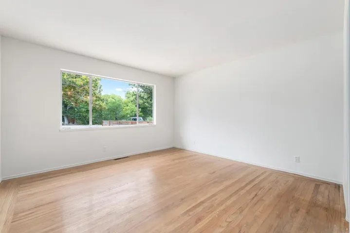 607 Wellsbury Way, Palo Alto, California 94306