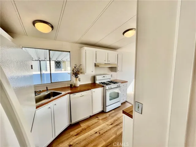 38066 Via Del Largo, Murrieta, California 92563