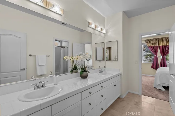 16311 Mountain Lane, Canyon Country, California 91387