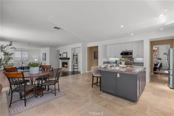 16311 Mountain Lane, Canyon Country, California 91387