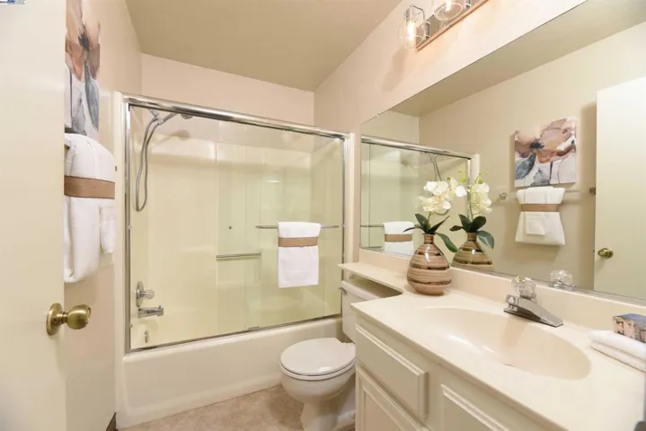 Second​​‌​​​​‌​​‌‌​​‌​​​‌‌​​​‌​​‌‌​​‌‌​​‌‌​​​​ bath