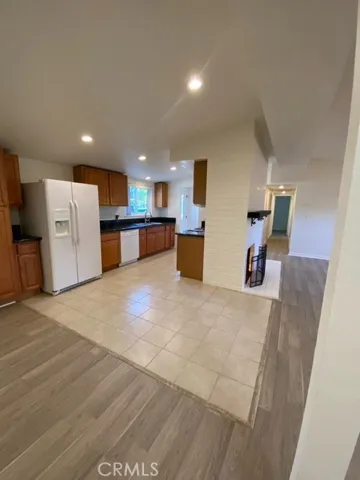 2216 Anaheim Avenue, Costa Mesa, California 92627