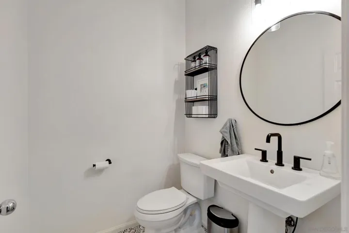 1767 Old Glen St, San Marcos, California 92078