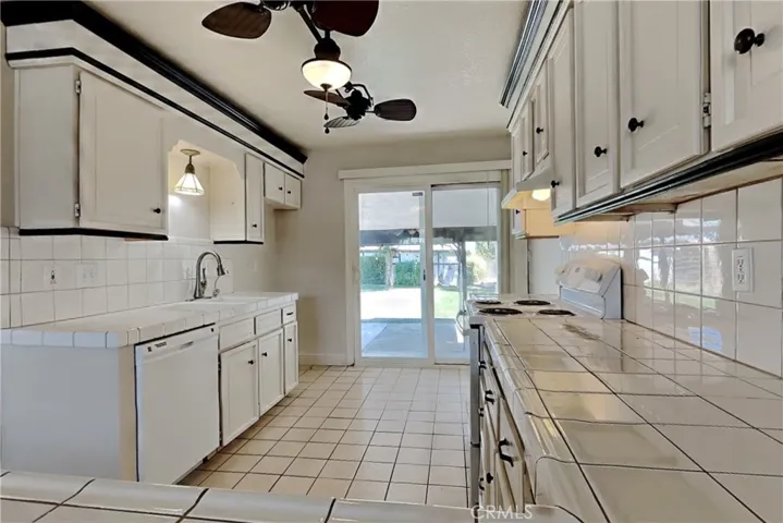 6549 E Woodward Avenue, Manteca, California 95337