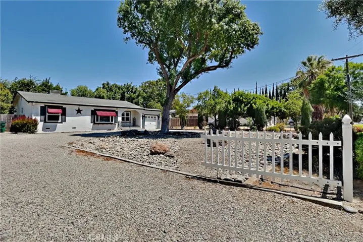 6549 E Woodward Avenue, Manteca, California 95337