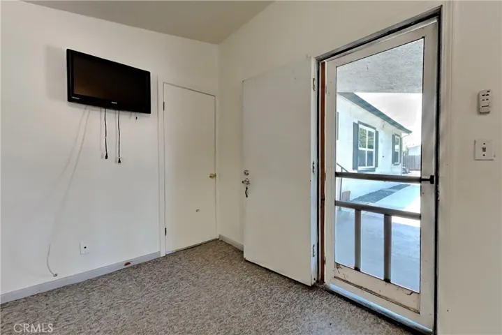 6549 E Woodward Avenue, Manteca, California 95337