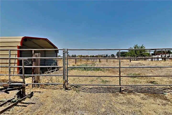 6549 E Woodward Avenue, Manteca, California 95337
