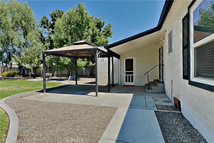 6549 E Woodward Avenue, Manteca, California 95337