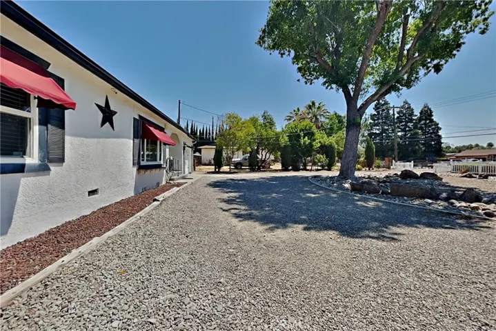 6549 E Woodward Avenue, Manteca, California 95337