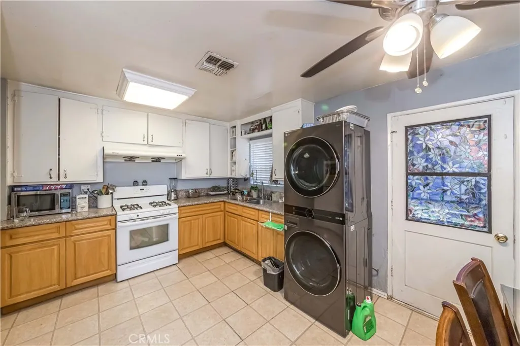 3840 Durfee Avenue, El Monte, California 91732 home-pic-5