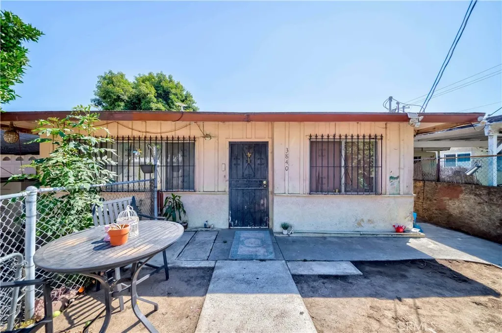 3840 Durfee Avenue, El Monte, California 91732 home-pic-1