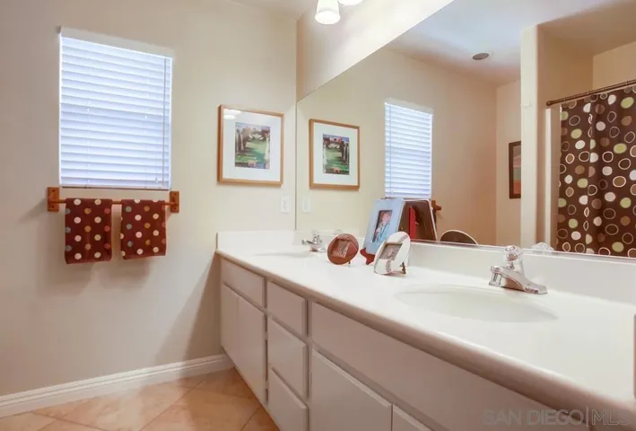 11454 Village Ridge Rd, San Diego, California 92131