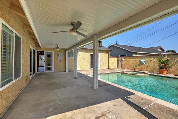 6573 Mohican Drive, Buena Park, California 90620