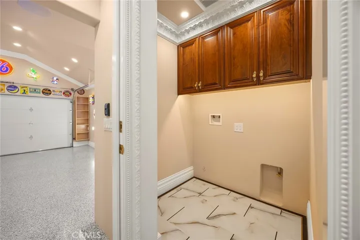 7351 E Singingwood Drive, Anaheim Hills, California 92808