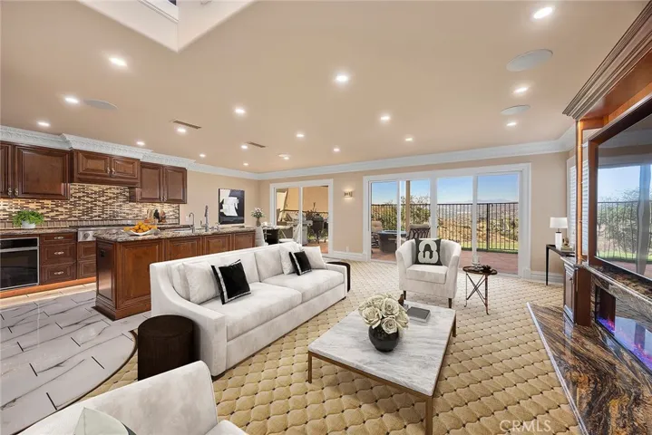 7351 E Singingwood Drive, Anaheim Hills, California 92808