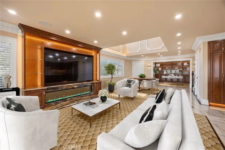 7351 E Singingwood Drive, Anaheim Hills, California 92808