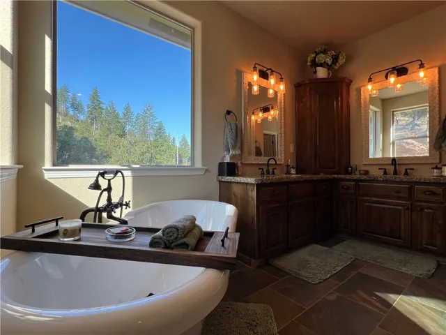 6612 Spencers Mill Lane, Midpines, California 95345