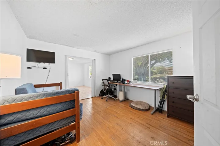 1045 W Citron Street, Corona, California 92882