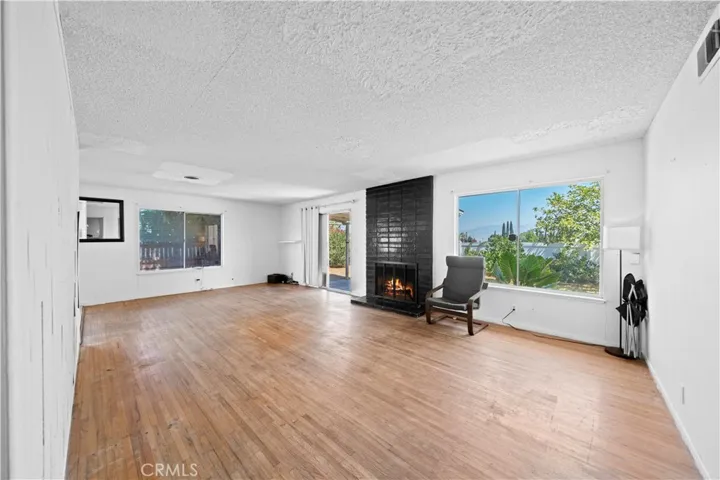 1045 W Citron Street, Corona, California 92882
