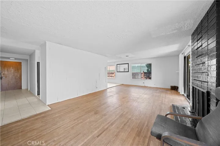 1045 W Citron Street, Corona, California 92882