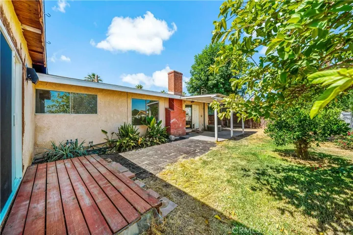 1045 W Citron Street, Corona, California 92882