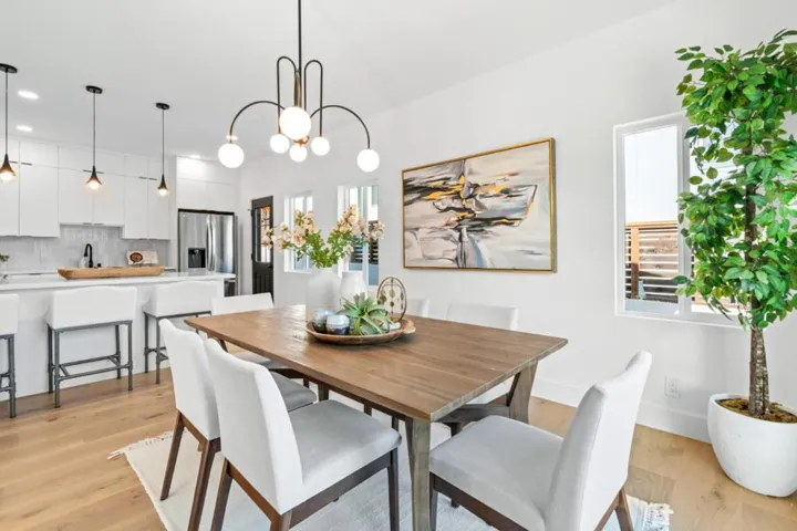930 Laguna Avenue, Burlingame, California 94010