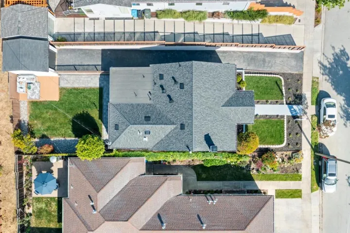 930 Laguna Avenue, Burlingame, California 94010