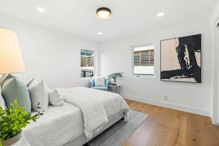 930 Laguna Avenue, Burlingame, California 94010