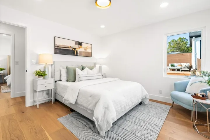 930 Laguna Avenue, Burlingame, California 94010