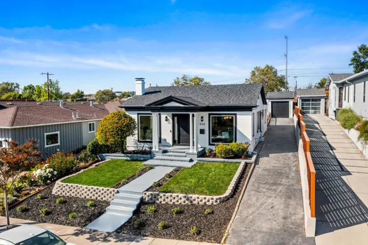 930 Laguna Avenue, Burlingame, California 94010