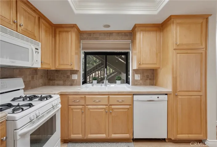 540 Ophir Circle, San Dimas, California 91773