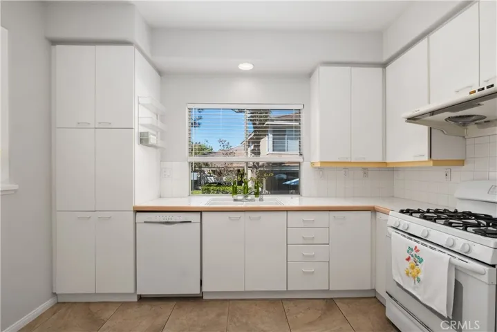 8552 E Winona Court, Anaheim Hills, California 92808