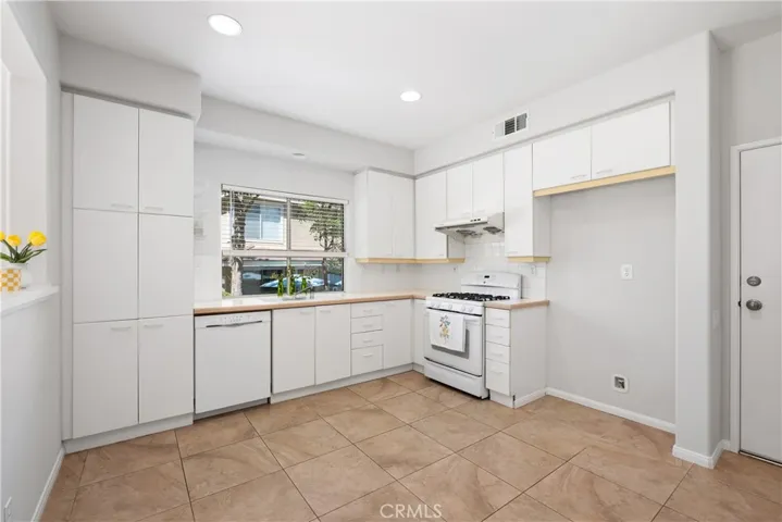 8552 E Winona Court, Anaheim Hills, California 92808