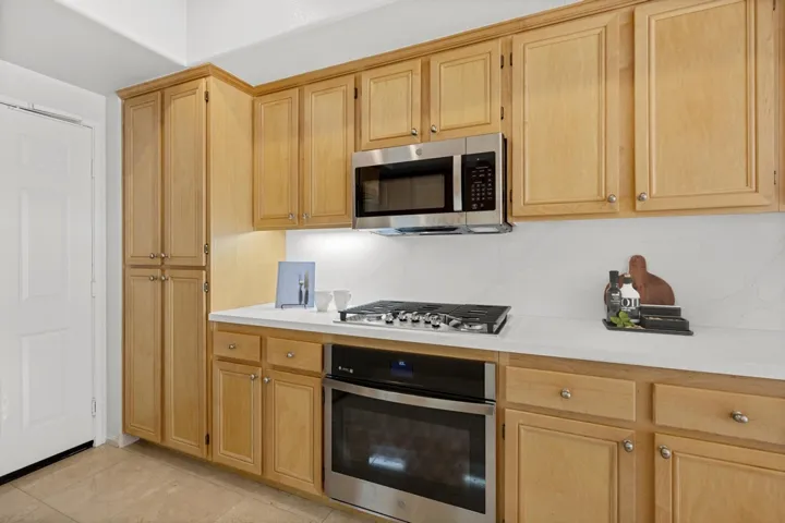 9211 Piantino Way, San Diego, California 92108