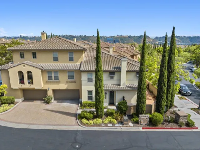9211 Piantino Way, San Diego, California 92108
