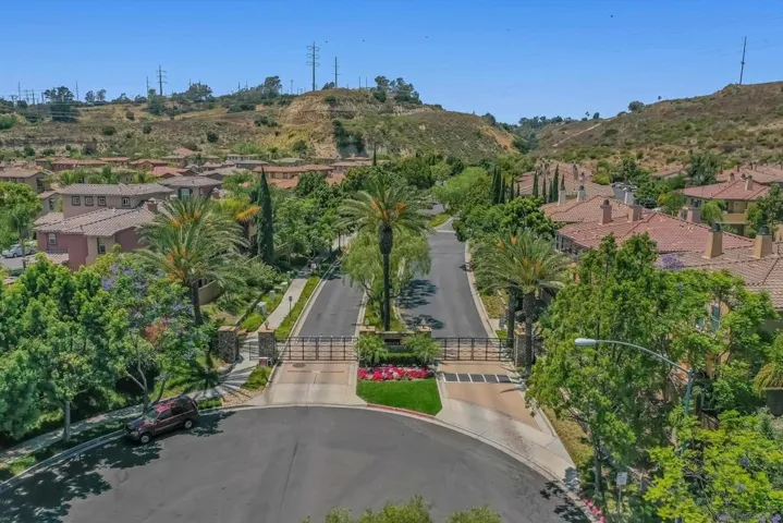 9211 Piantino Way, San Diego, California 92108