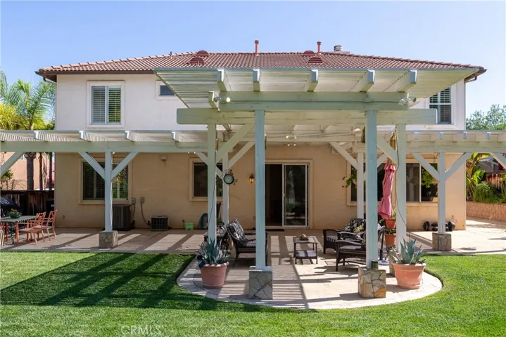 922 Feather Peak Drive, Corona, California 92882