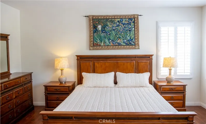 922 Feather Peak Drive, Corona, California 92882