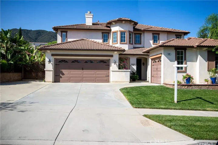 922 Feather Peak Drive, Corona, California 92882