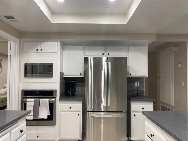1 Ninos, Irvine, California 92620