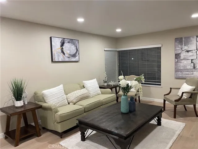 1 Ninos, Irvine, California 92620
