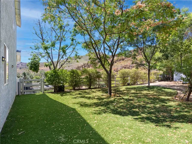 31114 Pinedale Place, Castaic, California 91384