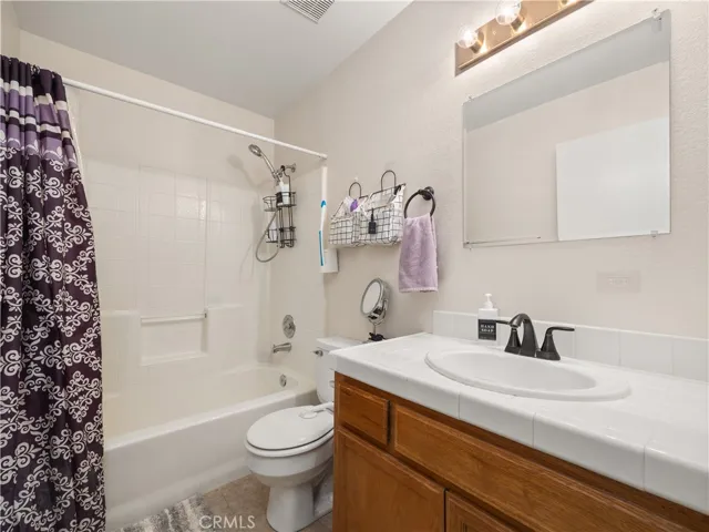 31114 Pinedale Place, Castaic, California 91384