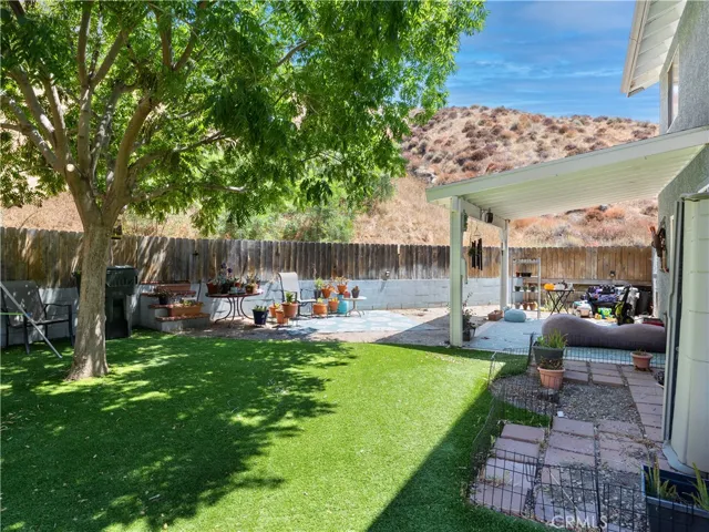 31114 Pinedale Place, Castaic, California 91384