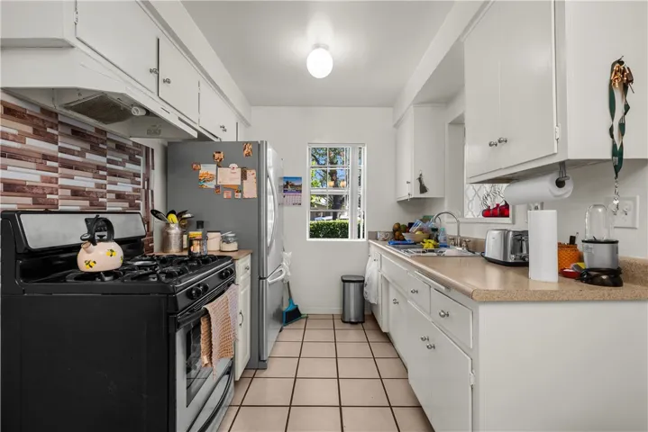 712 W Doran Street, Glendale, California 91203